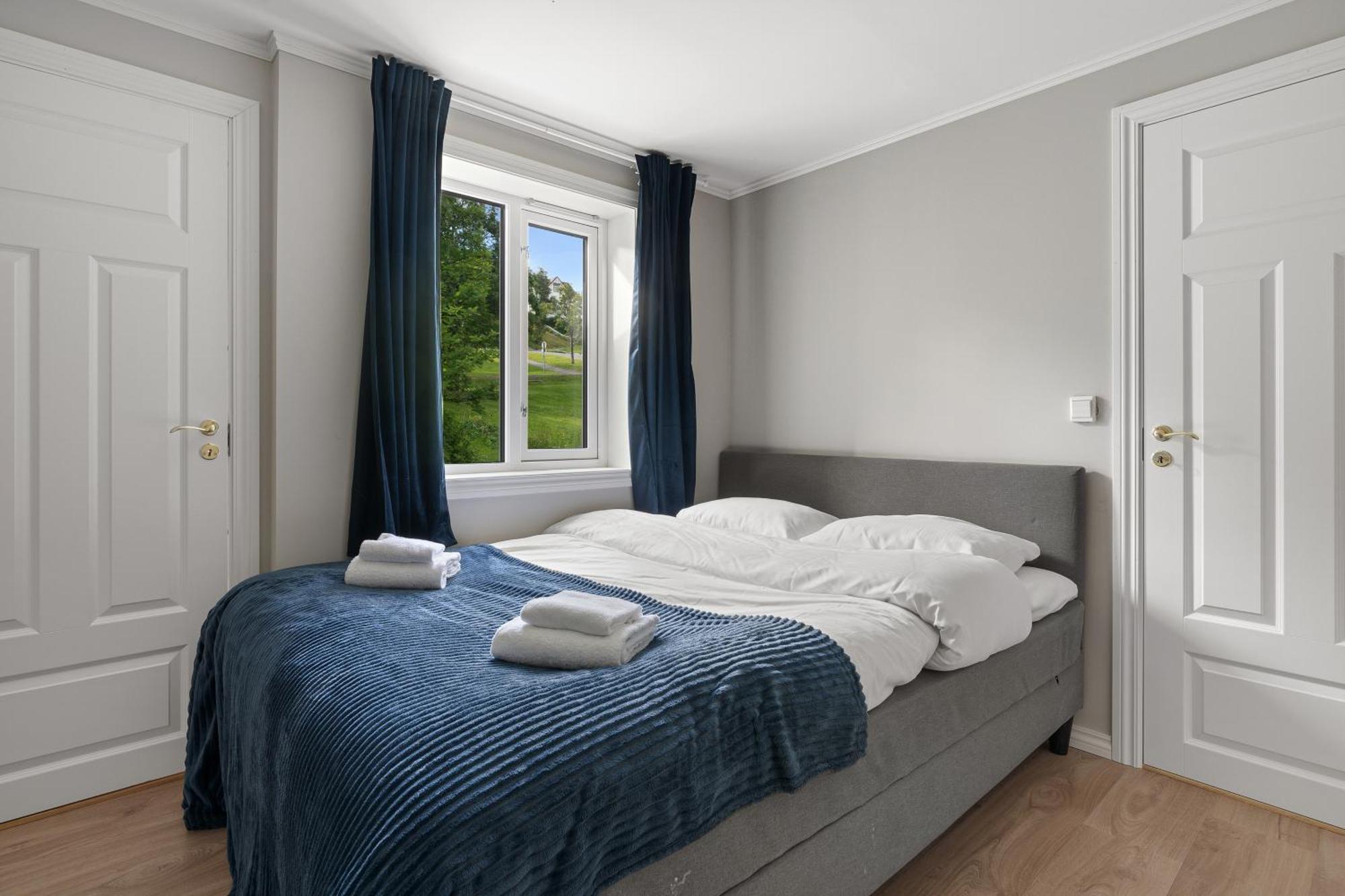 Arctic Homes - Historical Tromso House With View Экстерьер фото